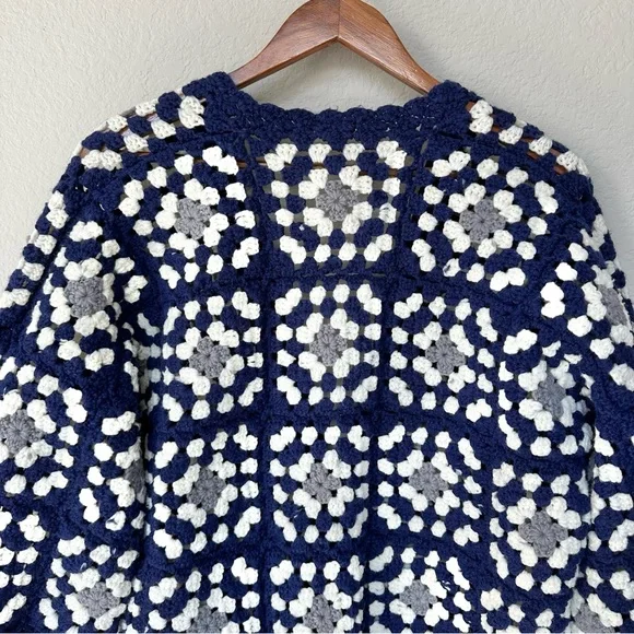 Granny Square Vintage Crocheted Cardigan Balloon Sleeves S-L - Picture 7 of 10